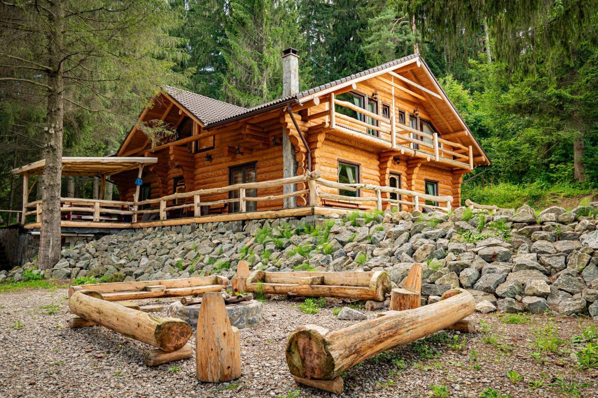 Q Chalet Săcele Δωμάτιο φωτογραφία